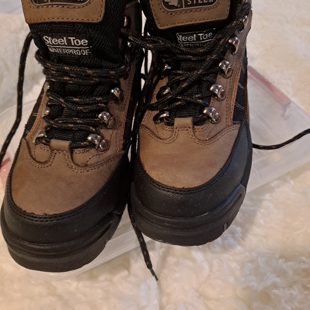 Texas Steer steel toed work boots size 6.5